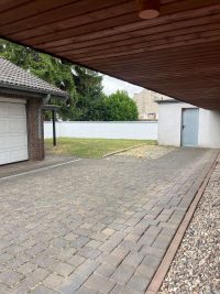 Hof m. Stellplatz