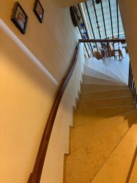 Treppe zum Dachgeschoss