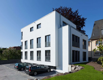 Moderne Immobilie mit 2 Wohnungen und einer Praxiseinheit, 53332 Bornheim, Wohn- und Geschäftshaus