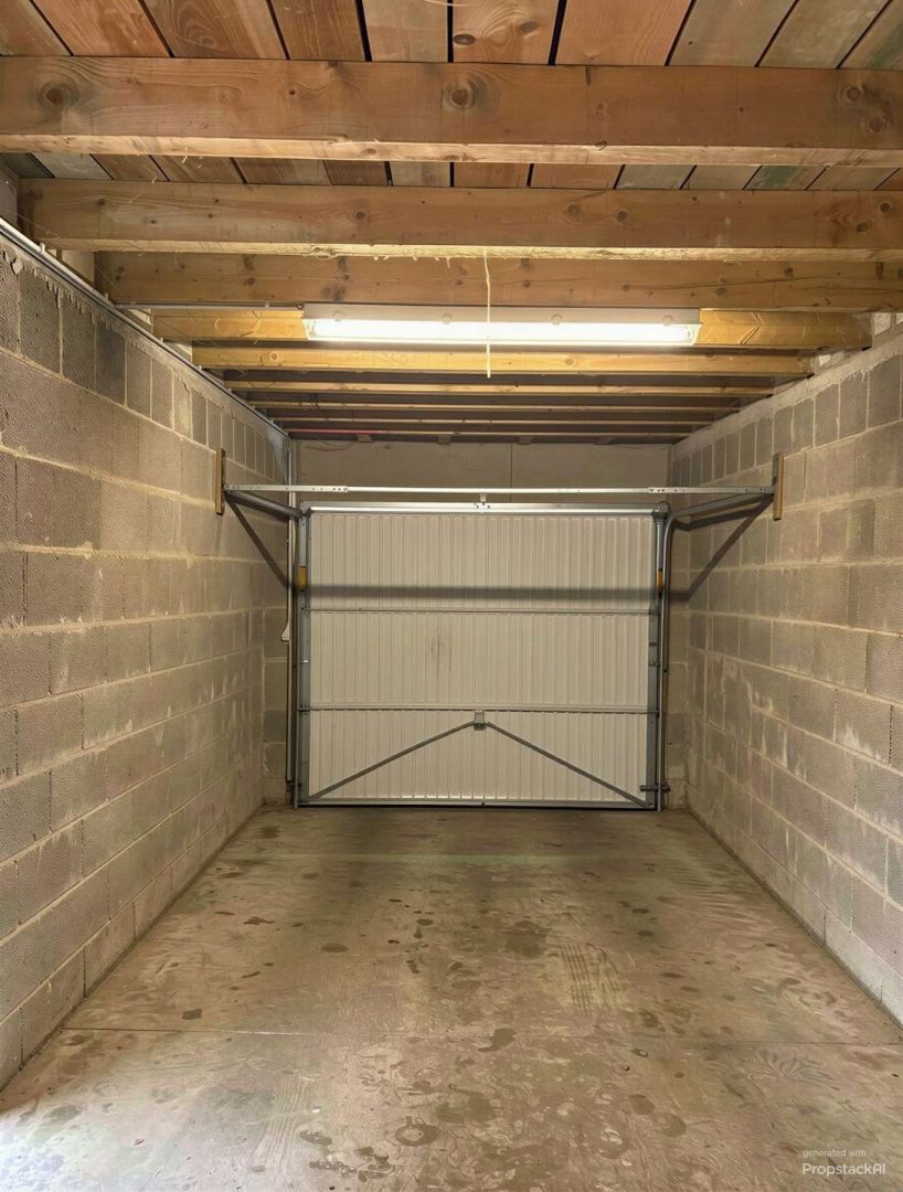 Garage - (KI generiert)