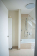 Badezimmer - Gepflegte 2-Zimmer-Dachgeschoss-Wohnung in einem Dreifamilienhaus in Alfter-Ort