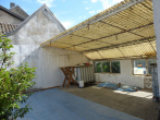 Dachterrasse auf Garagen - Ehemaliges Bauernhaus in verkehrsgünstiger Lage in Bornheim-Merten