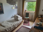 Schlafzimmer - Gemütliches Wohnen in 2 Zimmer EG Wohnung in Wesseling Urfeld
