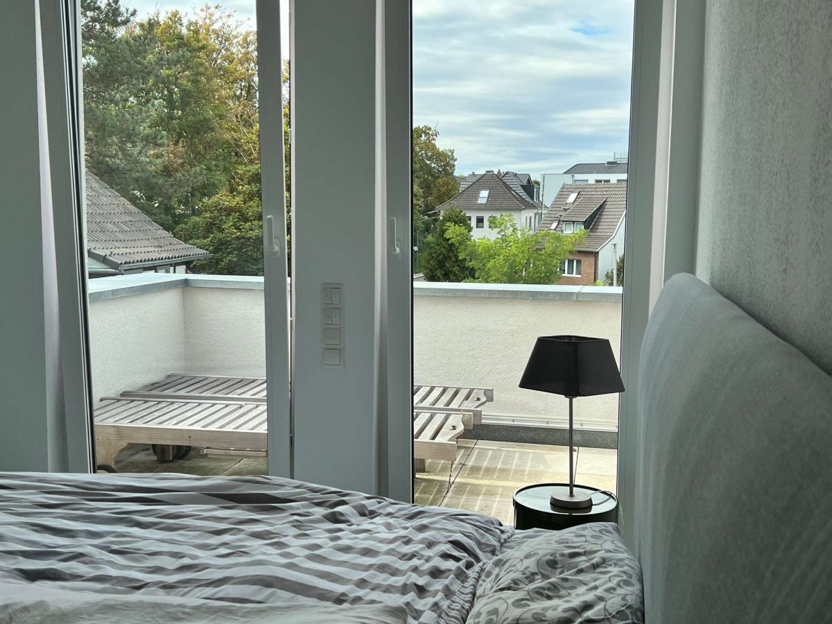 Schlafzimmer Bild 1
