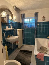 Badezimmer EG